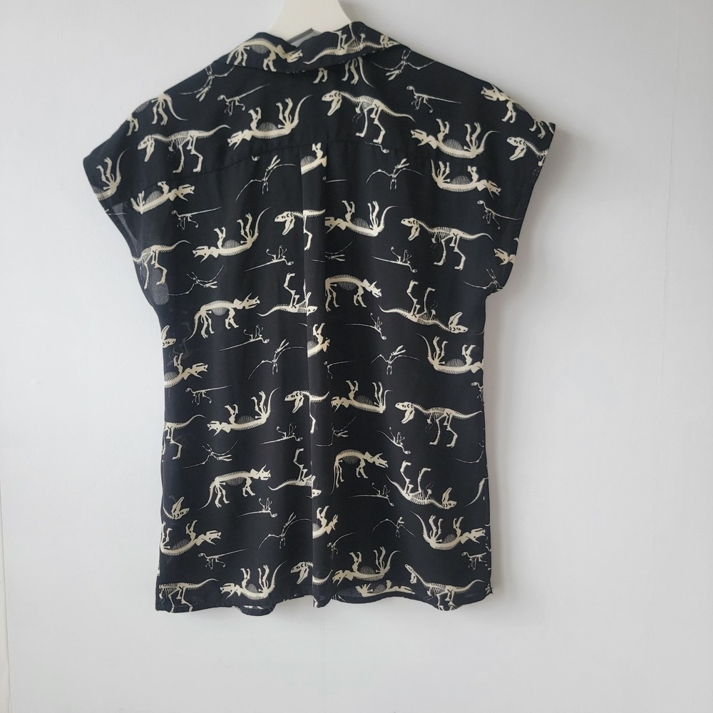 ModCloth women's dinosaur skeleton print top size s short-sleeve V-neck - Picture 2 of 7